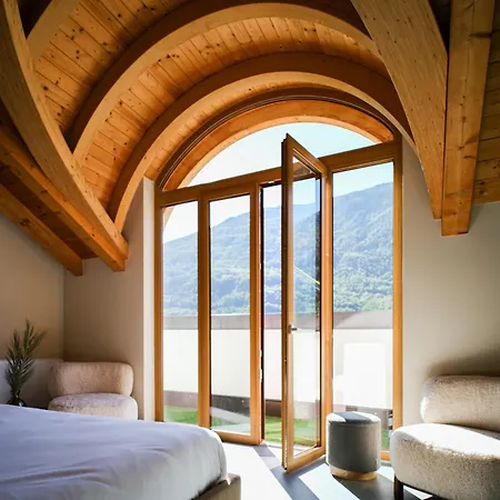 Sky Square View - 3 Min Walk To Bernina Express 3* Tirano